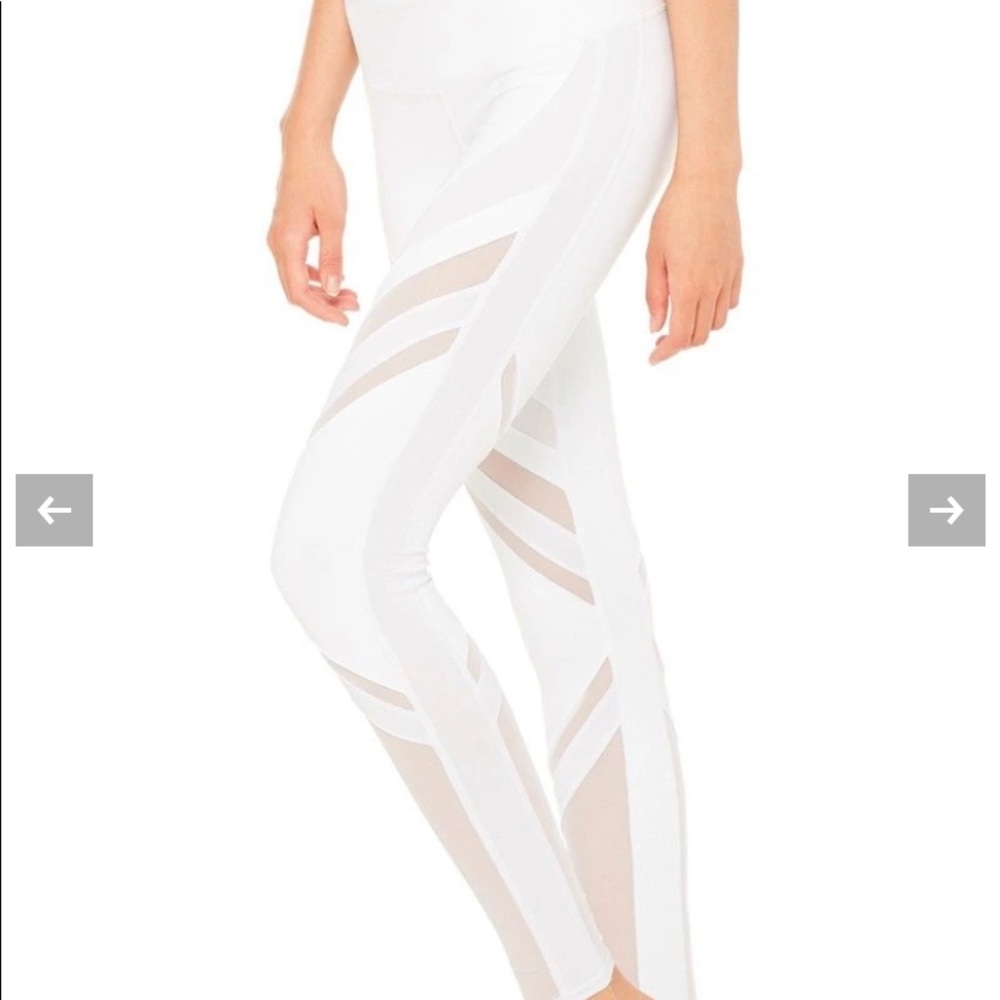 Alo Yoga Epic Leggings Shine On